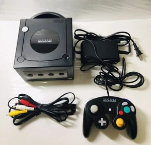 Nintendo Gamecube Console Black ( Console , controller , video cable ) Japan - Picture 1 of 11