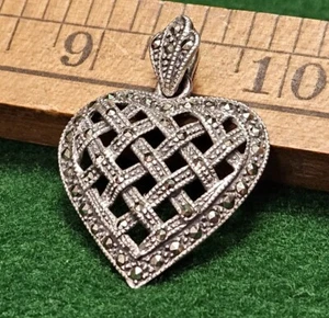 VINTAGE STERLING SILVER MARCASITE HEART PENDANT - Picture 1 of 16