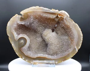 Amazing Natural Agate Geode With Beautiful Pronounced Inner Druzy. - Picture 1 of 10