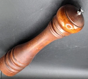 Vintage Mr. Dudley by Grundy Wood Pepper Mill Grinder 12" - Picture 1 of 7