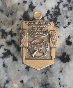South Dakota SD High School Music Association Lapel Hat Jacket Pin - Picture 1 of 4