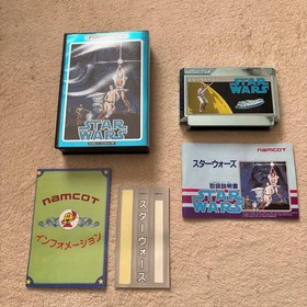 NaMinichampsot STAR WARS Famicom with box & manual