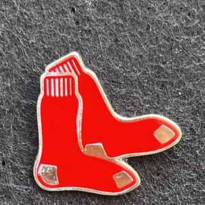 Major League Baseball (MLB) Boston Red Sox Team Logo Pin - Picture 1 of 1