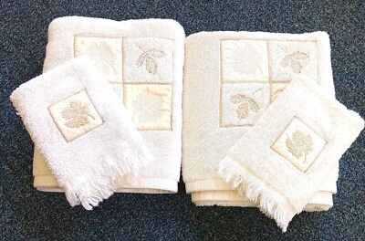 Vintage Croscill Flower Ivory Cream  4 pc Set 2 Bath Towels & 2 Hand Towels - Image 1 of 4