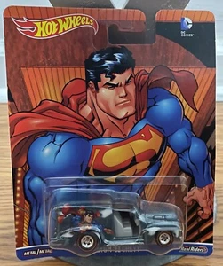 Hot Wheels DC Comics SUPERMAN ‘52 Chevy 2016 Real Riders - NEW! - Picture 1 of 5