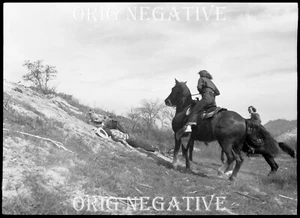 Lot 1940s Photo Negs (9) Los Angeles California Actors Cowboys Indians for Film - Picture 1 of 10