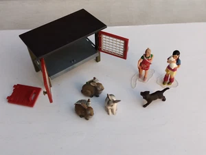 Schleich Pet Rabbit Lot Hutch Girls Puppy Display Diorama Playset - Picture 1 of 7