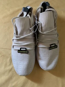 Sneakers in maglia C9 by Champion ~ vestibilità ammortizzata ~ da donna taglia 11 ~ beige ~ motivate ~ - Foto 1 di 8