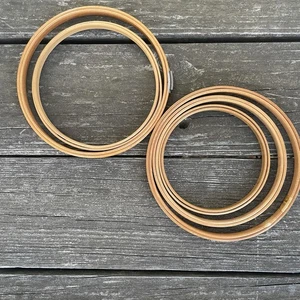 Vintage Duchess Embroidery Hoop Gibbs Lot 5 Felt Lined Round 5 in 6 n 7 in - Picture 1 of 11