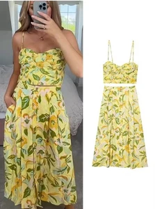 Gorgeous Floral 2pce Set Size XSmall AU 8 US 4 Crop Bustier Skirt PocketBNWT$119 - Picture 1 of 9
