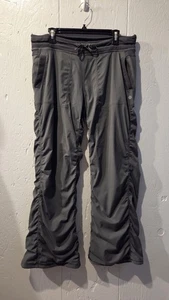 Lululemon Dance Studio Pants Full Length Fully Lined Grey Size 12 Striped - Picture 1 of 17