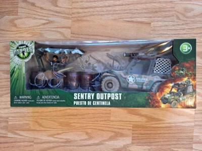 Nuevo Jeep de combate True Heroes Sentry Outpost TRU exclusivo escala 1:18 2008 MIMB Foto 1 de 4