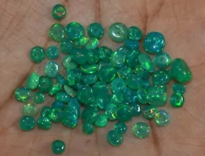 10 cuentas naturales de ópalo etíope multiflash de 3 a 5 mm piedra de ópalo fuego Welo - Imagen 1 de 1
