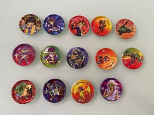 Fritolay 1996 Yu-Gi-Oh Metal Tazos, Gorras, Pogs, Flippos Lote de 14 Sin Duplicado - Imagen 1 de 6