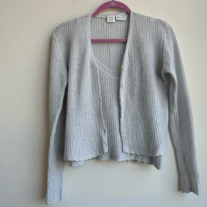 Set canotta cardigan TSE 100% cashmere blu grigio bottoni davanti taglia media - Foto 1 di 12