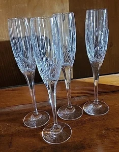 4 Mikasa Crystal Petit Points Fluted Champagne Toasting Glasses. 11" Tall. - Picture 1 of 5