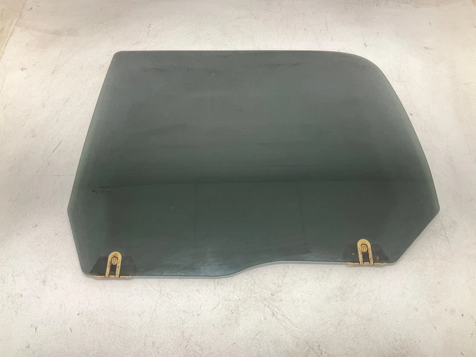 Cristal puerta conductor trasera izquierda 10-24 Ram 2500 doble cabina Foto 1 de 4