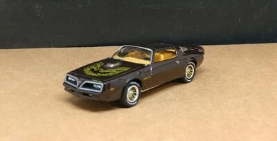 '77 PONTIAC FIREBIRD TRANS AM T/A ADULTO COLECIONÁVEL EDIÇÃO LIMITADA 1/64 MARROM G - Imagem 1 de 4