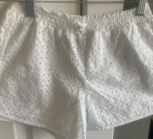 Polo Girls 14 year Shorts White Eyelet Floral Lined - Picture 1 of 4