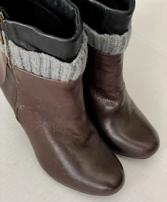 Jessica Simpson Brown Leather Ankle Boots Booties JS-Keara Women's Size 6M NWOB - Image 1 of 4