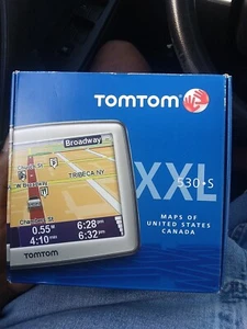TomTom XXL 530S - US & Canada Automotive Mountable Portable GPS Navigaton System - Picture 1 of 4