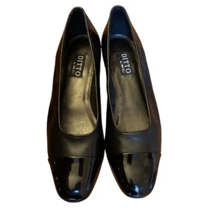 Ditto by Van Eli Vtg Black Leather Ballet Flats Patent Cap Toe Womens size 9 - Picture 1 of 8