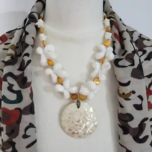 Statement Necklace Real White Shells Iridescent Mosaic Pendant Costume Jewellery - Picture 1 of 10