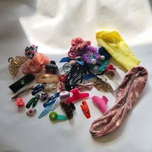 Hair Clips, Bobbles, Slides, Granny Clips Hair Accessories Bundle Vintage Modern - Picture 1 of 13