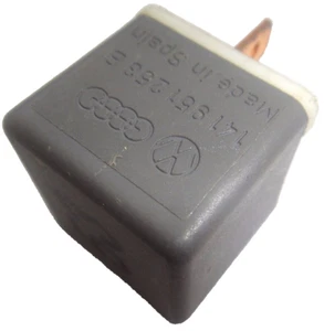 NEW GENUINE/ OEM 4RA003510-29 141951253B 431951253H 8D0951253A RELAY - Picture 1 of 9