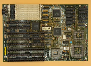386/486 Rev E Motherboard Intel I486DX2 Motherboard+ AMI 386 BIOS Plus Chip 1992 - Picture 1 of 7