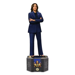 NEW Presidential Nominee Kamala Harris Sculpture With DNC Quotes - Picture 1 of 2