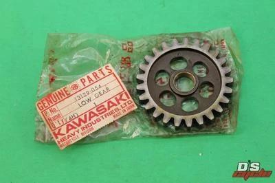NOS Kawasaki KX125 A 1974-1979 Low Drive Gear 13129-054 - Imagem 1 de 4