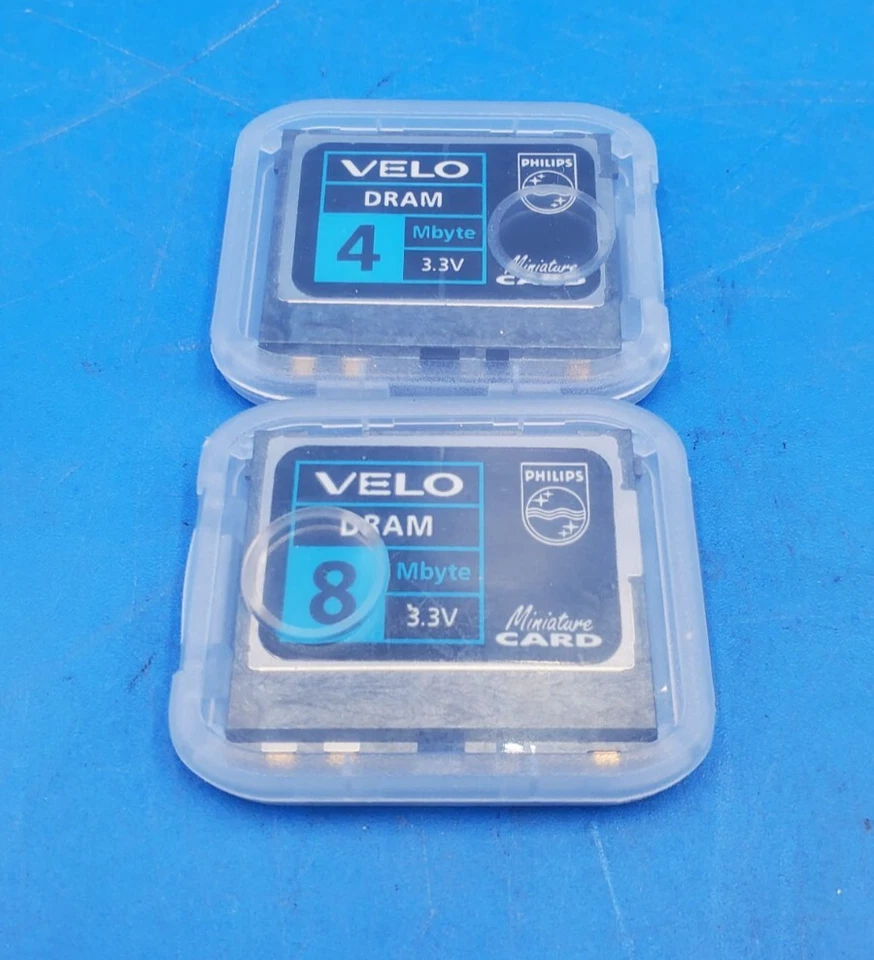 LOTE DE 2 - Tarjetas en miniatura 8 MB + 4 MB de memoria DRAM para Philips Velo 1 PC de bolsillo Foto 1 de 4