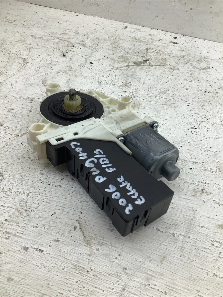 Motor de janela lateral para motoristas dianteiros Peugeot 407 2006 - Imagem 1 de 1