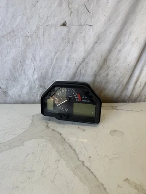 03-06 Honda CBR600RR CBR 600RR medidores velocímetro 12k milhas 04 05 - Imagem 1 de 4