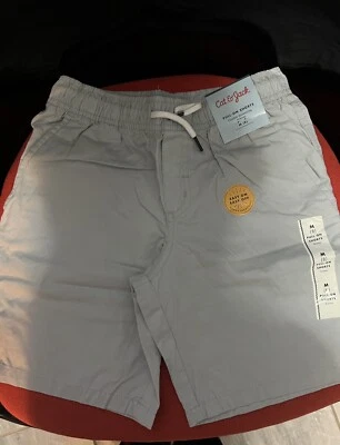 cat and jack Boys Pull On Short Size 8 Medium. - Image 1 of 4