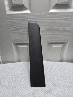 Mitsubishi Endeavor 2004-2008 pasajero reposabrazos derecho panel puerta moldura OEM (R Foto 1 de 4