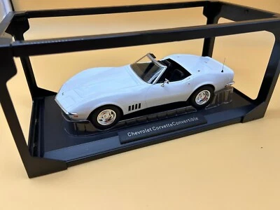 Chevrolet Corvette Convertible 1969 Can Am Blanco 1/18 Norev NV 189038 Foto 1 de 4