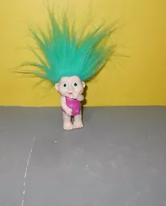 Figura de PVC Applause Magic Trolls Babies 1991 Aqua Hair ojos verdes - Imagen 1 de 2