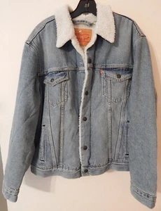 Levis Sherpa VINTAGE Trucker Denim Jacket Men's sz L NEW AUTHENTIC - Picture 1 of 4