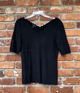 Talbots Women's Size Medium Black Knit Scallop Neckline Short Sleeve Sweater