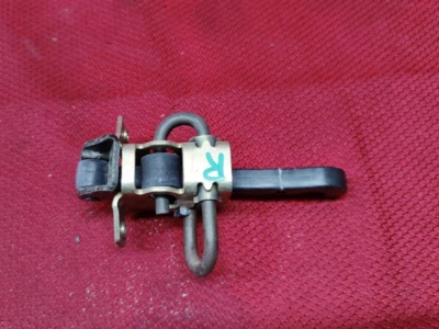 99-06 BMW 325 328 330 E46 REAR LEFT / RIGHT DOOR BRAKE CHECK STOP HINGE OEM - Image 1 of 4