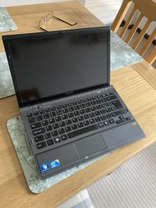 Sony Vaio VPCZ1 intel Core i7 256gb ssd has all the original sony apps - Picture 1 of 22