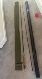 Marcus Warwick, Uppingham The Diplomat 9'6" 2 pce carbon kev fly rod - Picture 1 of 2