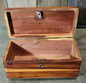 Vintage Lane Salesman Sample Wood Cedar Chest - Vallejo - No Key - Staats & Bell - Picture 1 of 8
