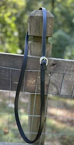 Correa de pestillo de garganta de repuesto de cuero negro occidental nueva horse Tack - Imagen 1 de 5