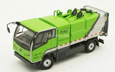 1/32 Scale Yutong W4 Side Load Garbage Trucks Diecast Model Toy Collections - Image 1 of 4