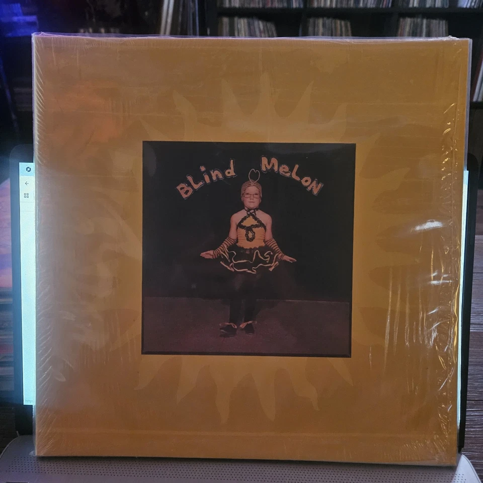 BLIND MELON- SELF TITLED VINYL LP  *SEE DESCRIPTION BEFORE SUBMITTING OFFER* Foto 1 de 3