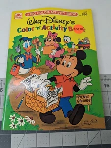 Walt Disney Mickey Mouse Color Activity Book Golden 1978 - Foto 1 di 4