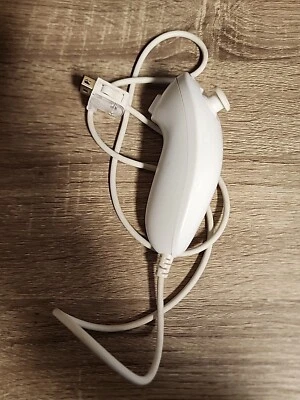 Nintendo Wii Nunchuck OEM white  - Image 1 of 3